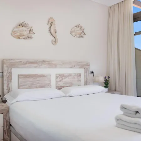 Cozy 2br Retreat With Big Terrace, Peaceful Minutes Away From The *